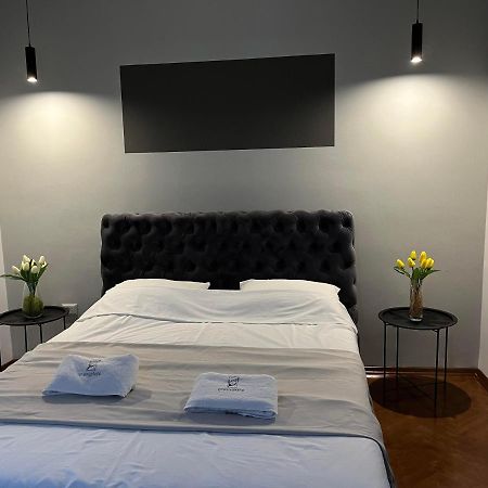 Gramophone Apartments Битола Экстерьер фото
